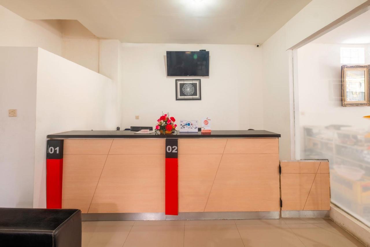Reddoorz Near Exit Toll Moh. Toha Hotel Бандунг Екстериор снимка