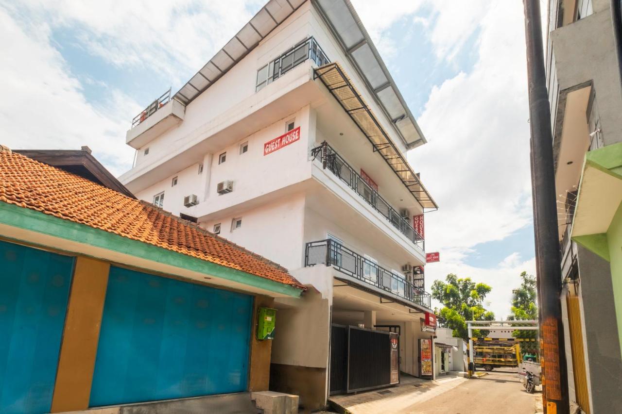 Reddoorz Near Exit Toll Moh. Toha Hotel Бандунг Екстериор снимка